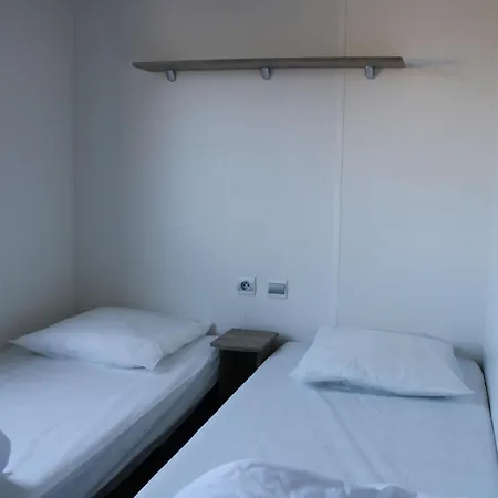 Le Balcon De Chartreuse Camping *