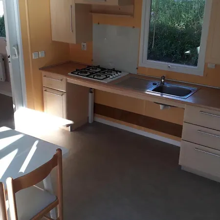Le Balcon De Chartreuse Camping Miribel-les-Échelles